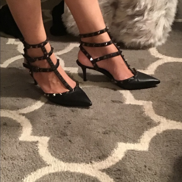 Valentino Noir Rock Stud heels. - Picture 5 of 5